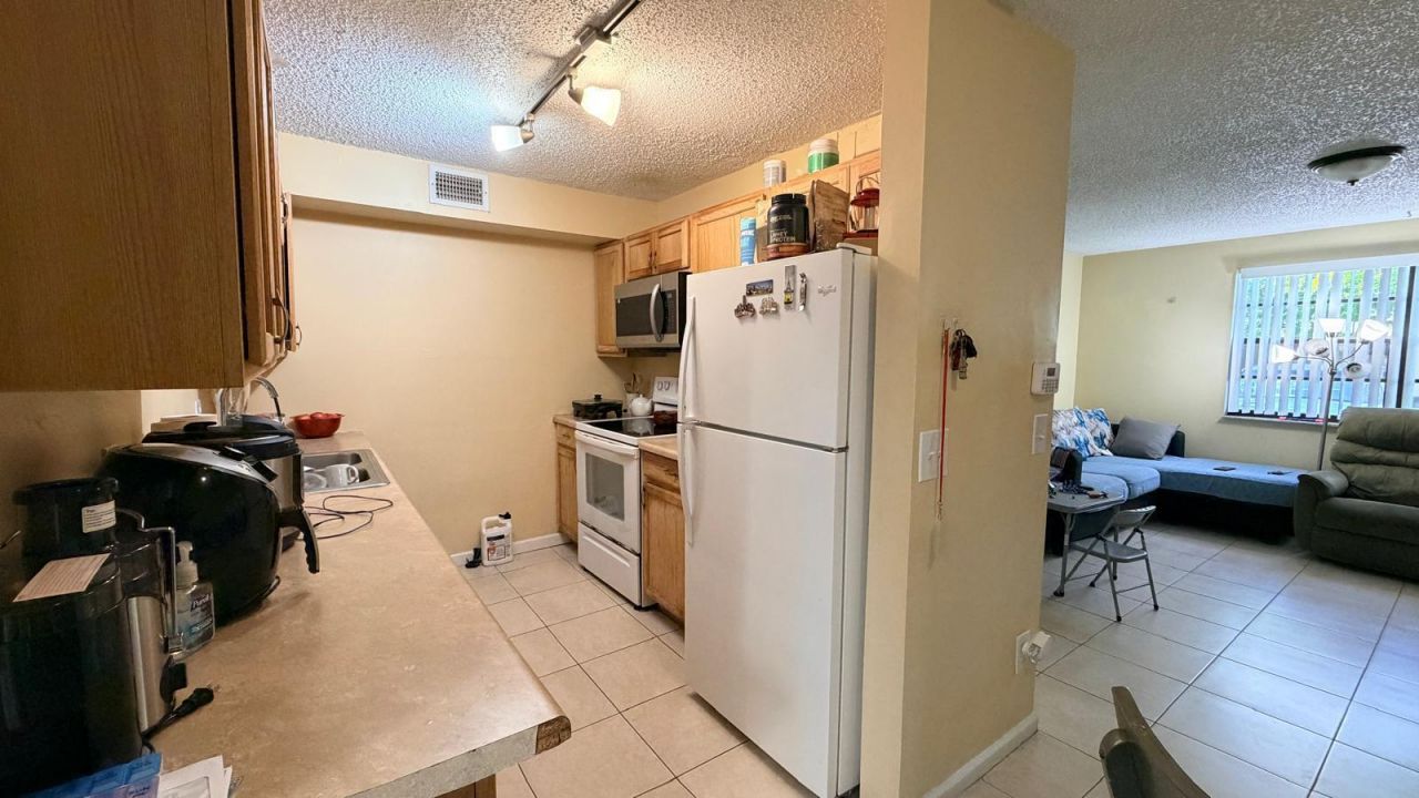 3303 Kirk Road, Unit 4, Lake Worth, FL 33461 Photo