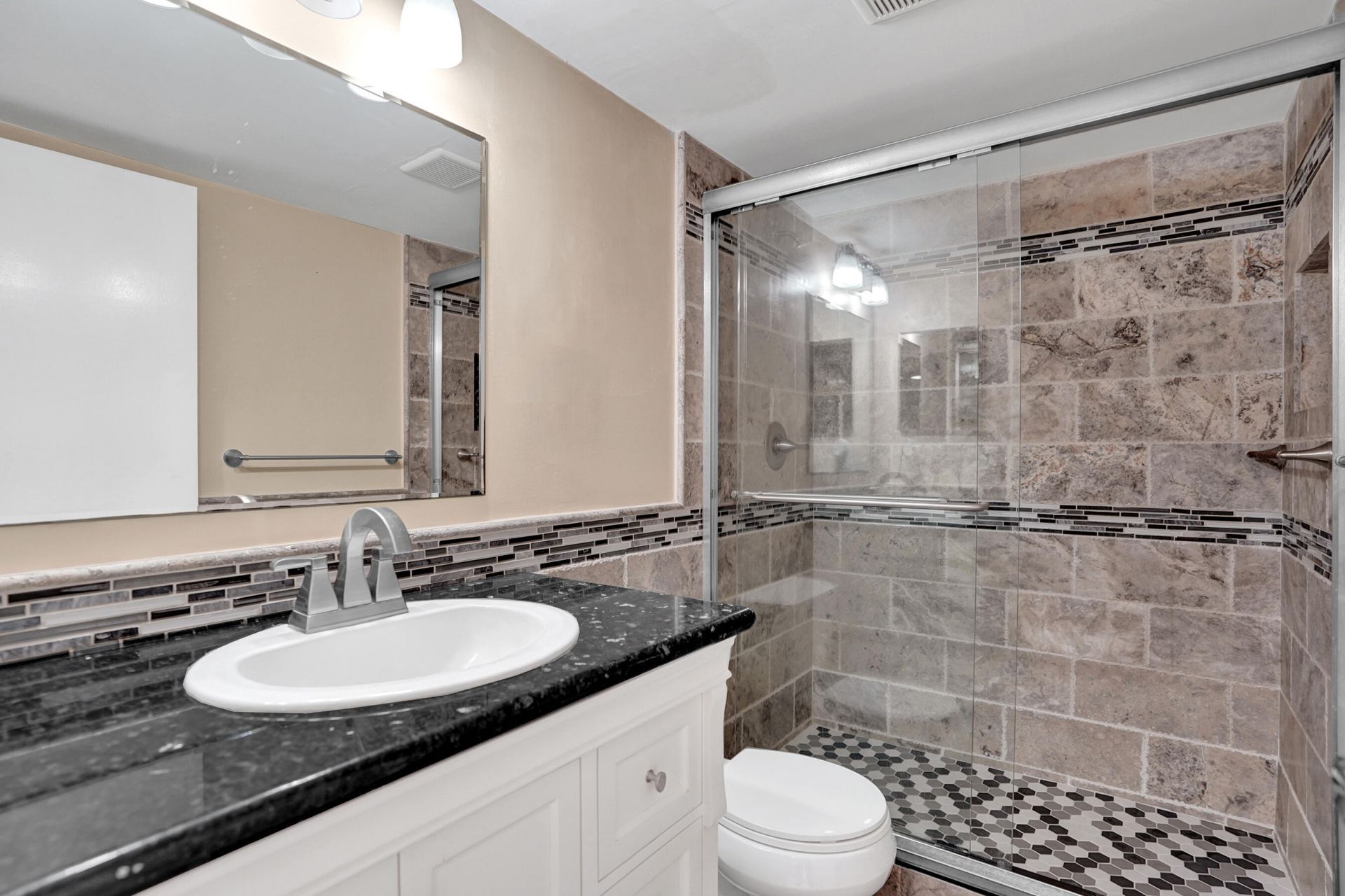 8801 NW 38th Drive, Unit 204b, Coral Springs, FL 33065 Photo