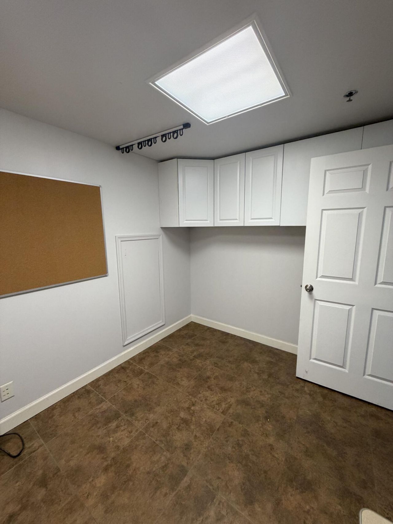 575 NW Mercantile Place, Unit 110, Port Saint Lucie, FL 34986 Photo