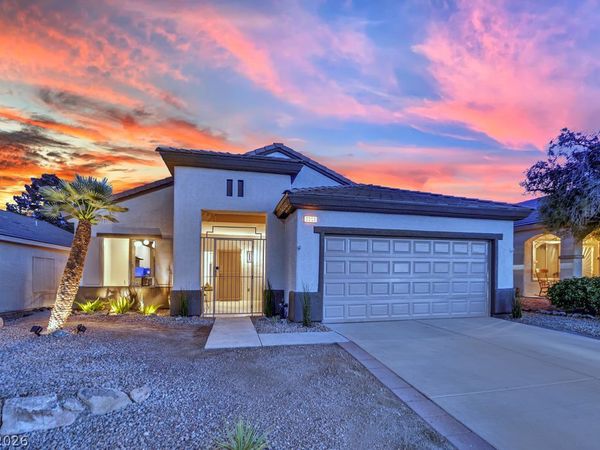 1851 Cypress Greens Avenue , Henderson, NV 89012