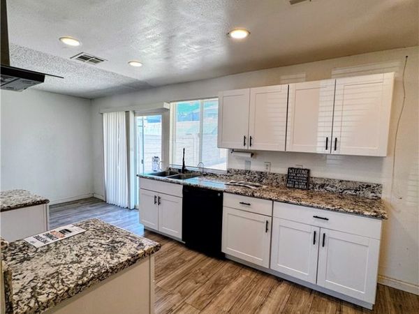 2539 Noble Street , North Las Vegas, NV 89030