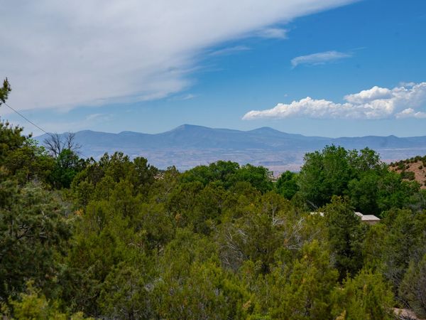 7 Rancho De Ortiz, Santa Fe, NM 87506