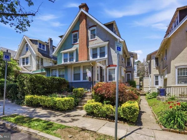 6113 NASSAU ROAD, PHILADELPHIA, PA 19151