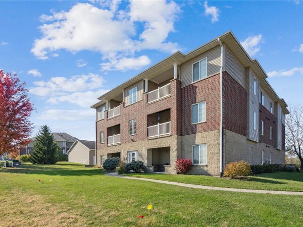 315 Taft Avenue , Iowa City, IA 52245
