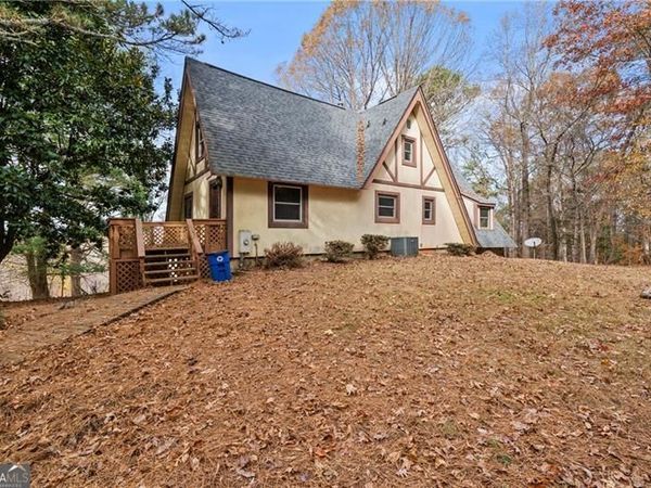 5388 Price Road, Gainesville, GA 30506