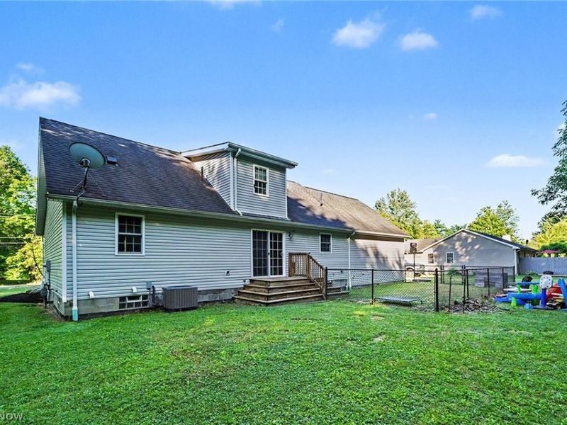 1310 Morning Star Drive, Roaming Shores, OH 44084 Photo 3