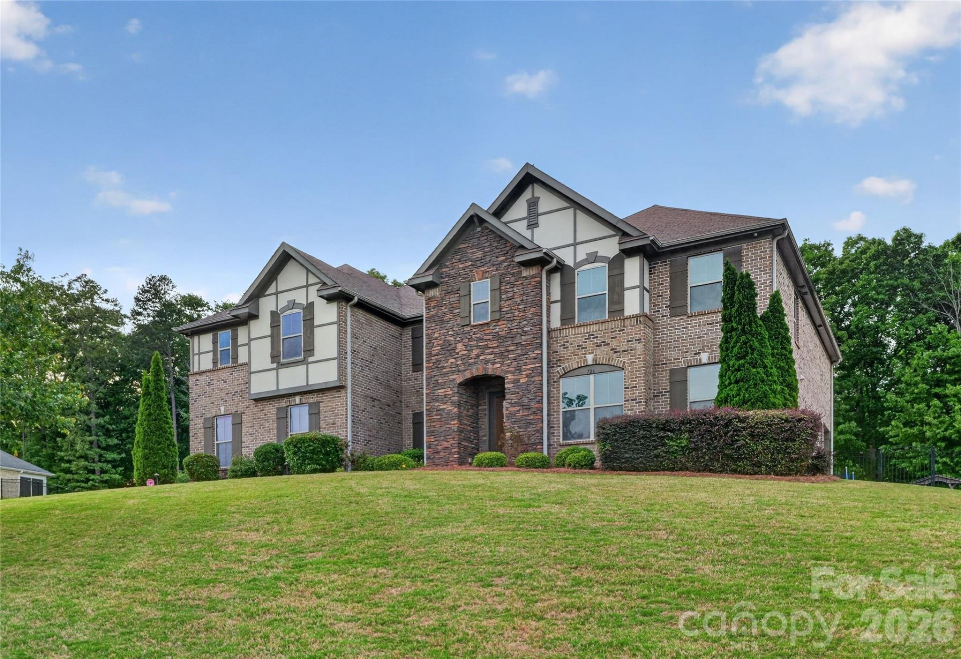 726 Lingfield Lane, Waxhaw, NC 28173 Main Photo