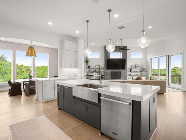104 Lodestone CV, Austin, TX 78738