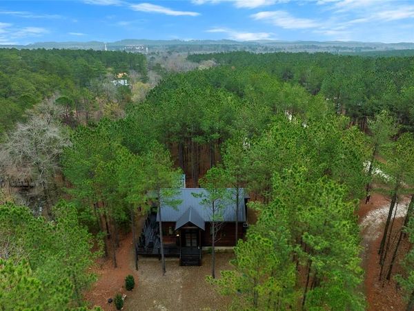417 Lost Creek Trail, Broken Bow, OK 74728