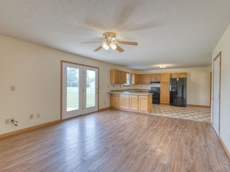 8829 Fawn Trail, Harlan Twp, OH 45107 Photo 10