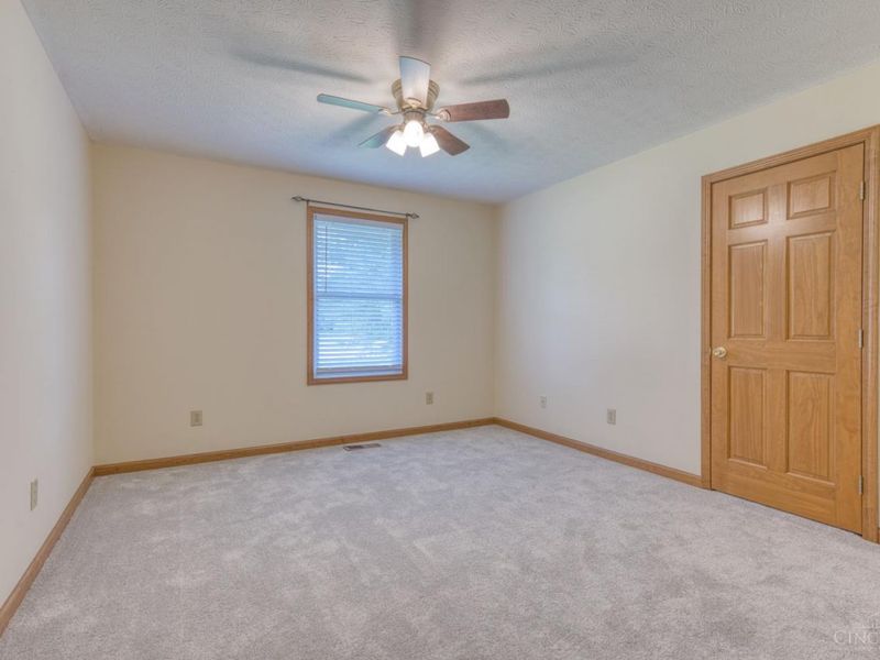 8829 Fawn Trail, Harlan Twp, OH 45107 Photo 16