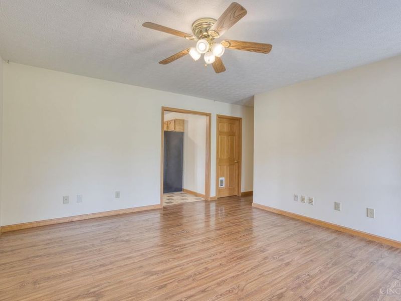 8829 Fawn Trail, Harlan Twp, OH 45107 Photo 6