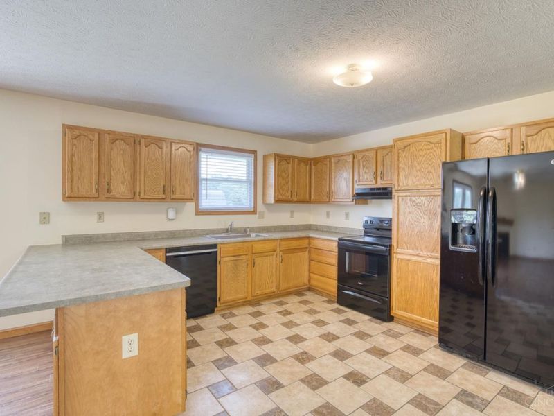 8829 Fawn Trail, Harlan Twp, OH 45107 Photo 7