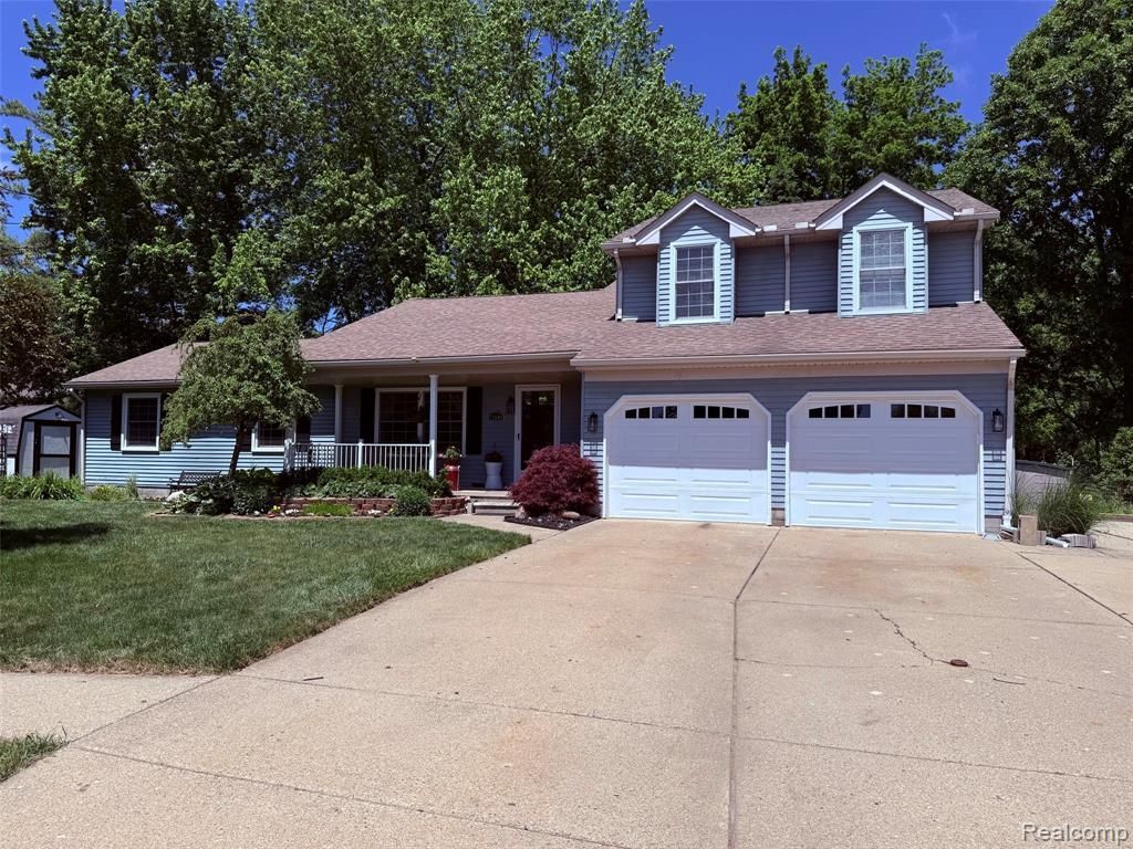 73949 Georgian Court, Armada Vlg, MI 48005 Main Photo