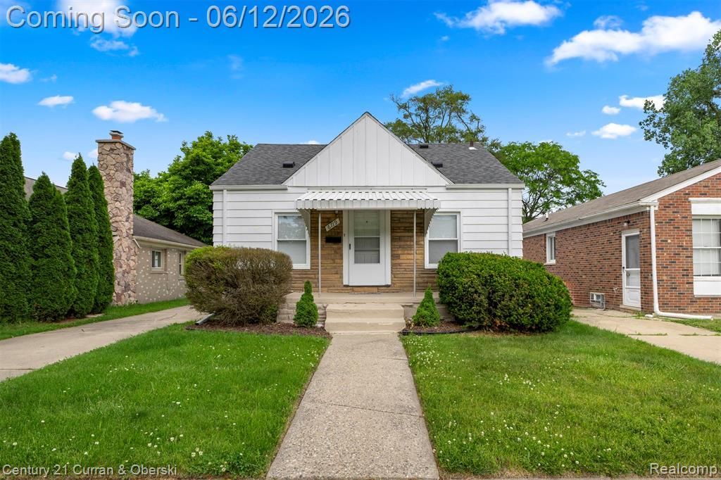 6719 Parkland Street , Dearborn Heights, MI 48127 Main Photo
