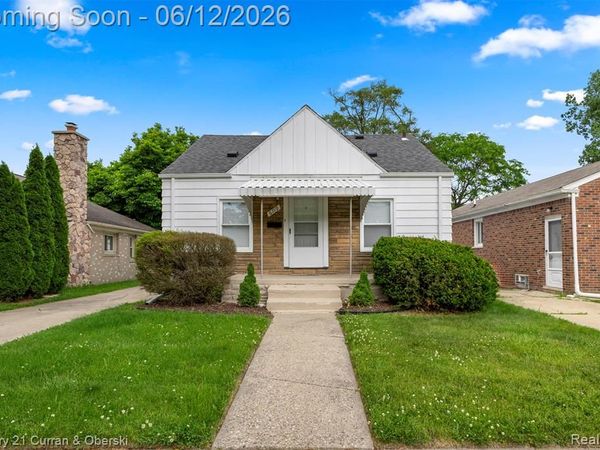 6719 Parkland Street , Dearborn Heights, MI 48127