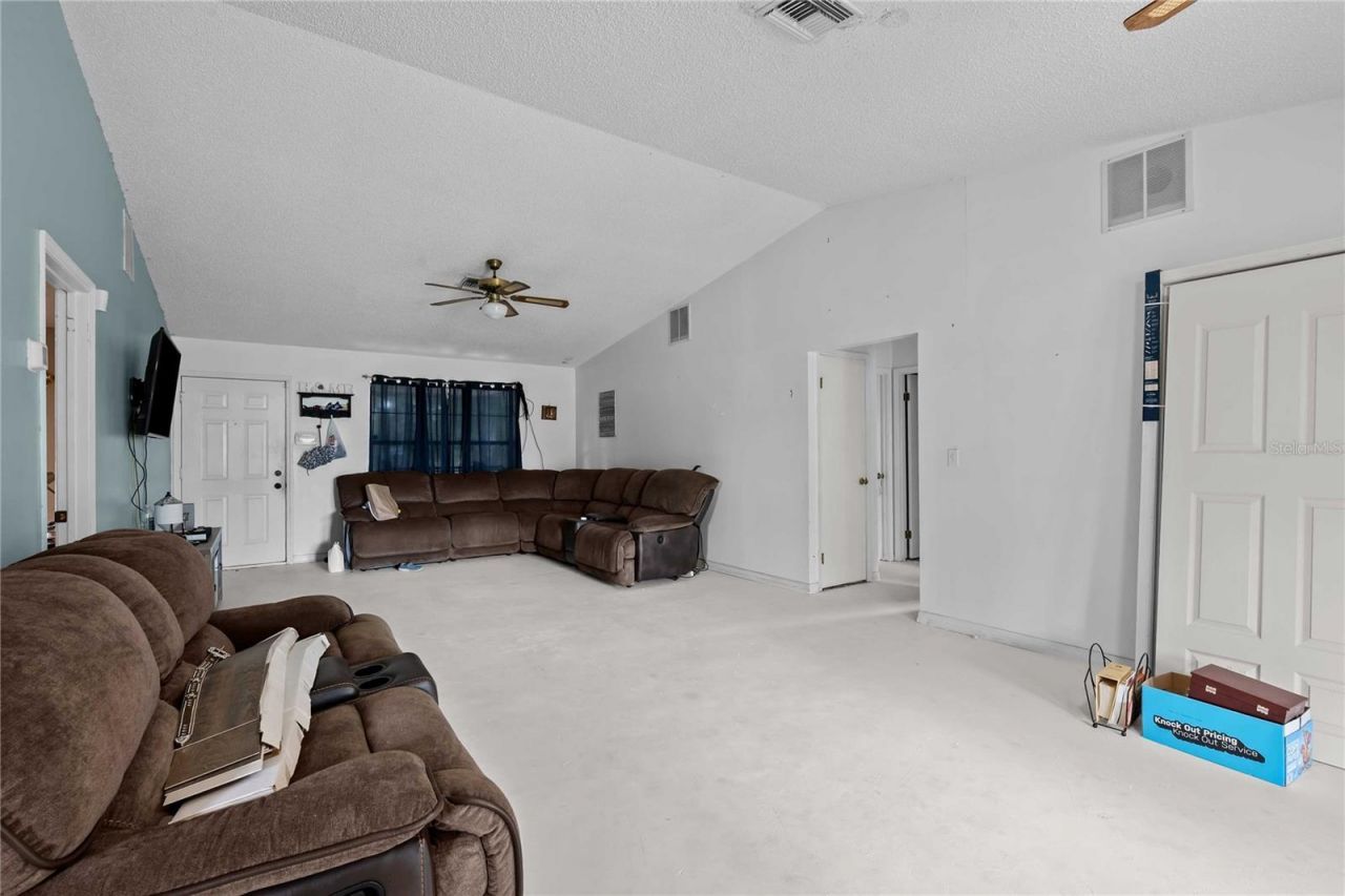 348 Cr 542e , Bushnell, FL 33513 Photo