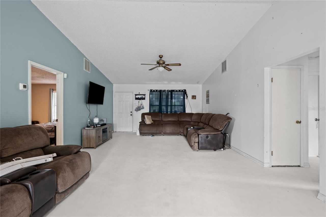 348 Cr 542e , Bushnell, FL 33513 Photo