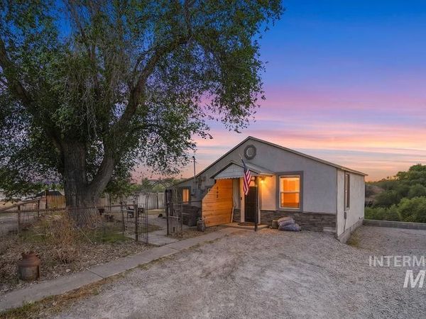 645 5th Ave W, Twin Falls, ID 83301