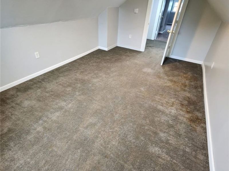 2200 W 104th Street , Unit Upper Unit, Cleveland, OH 44102 Photo 12
