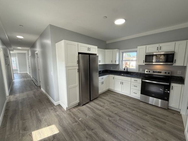 126 Cross St, Unit 2, Lawrence, MA 01841