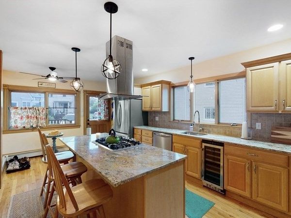271 River Rd, Unit 271, Winthrop, MA 02152