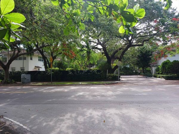 3611 SW 37th Avenue, Unit 19, Coconut Grove, FL 33133