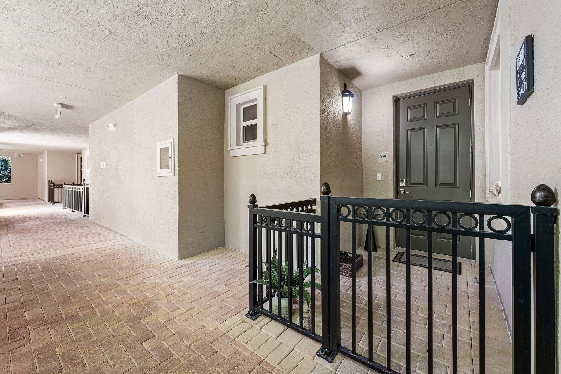 4445 El Mar Drive, Unit 2209, Lauderdale by the Sea, FL 33308 Photo