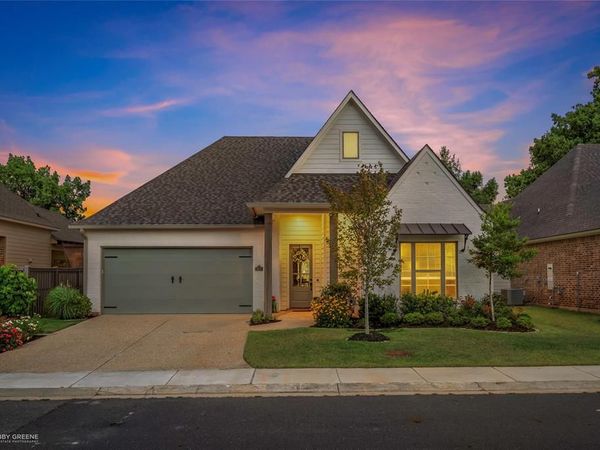 141 Arbor Place , Bossier City, LA 71111