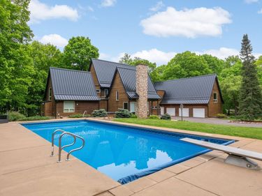 2022 Medina Road, Medina, MN 55340