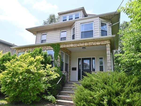 721 Summit St, Linden, NJ 07036