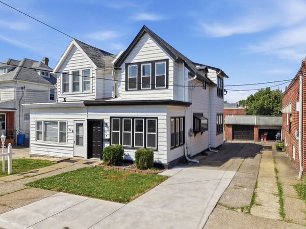 917 OAKMONT STREET , PHILADELPHIA, PA 19111