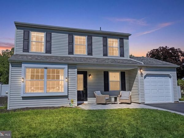 381 ALBERTS WAY, LANGHORNE, PA 19047