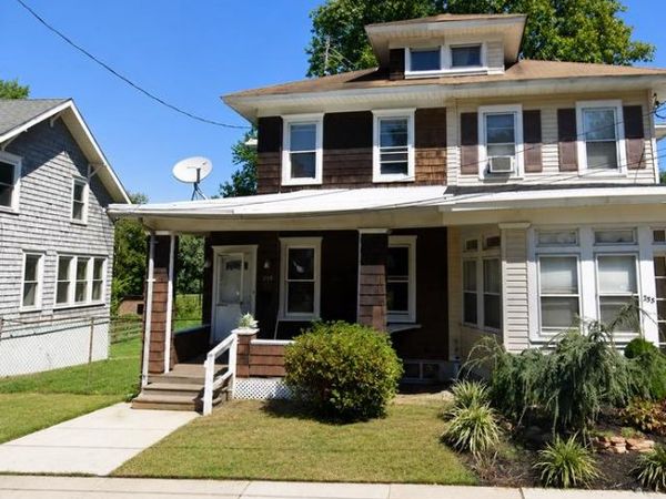 255 HOLLYWOOD DRIVE, HAMILTON, NJ 08609