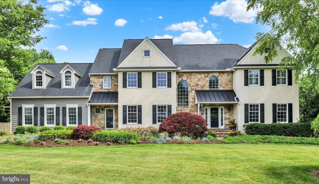 31 BARRINGTON LANE, CHESTER SPRINGS, PA 19425