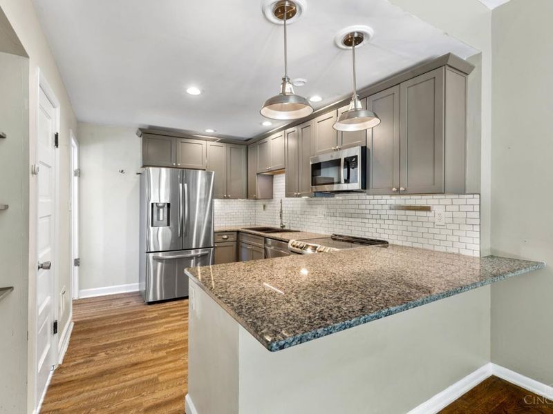 1 Moyer Place, Cincinnati, OH 45208 Photo 6