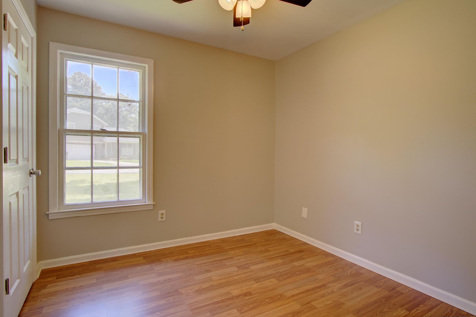 125 Tiffany Lane Photo 13