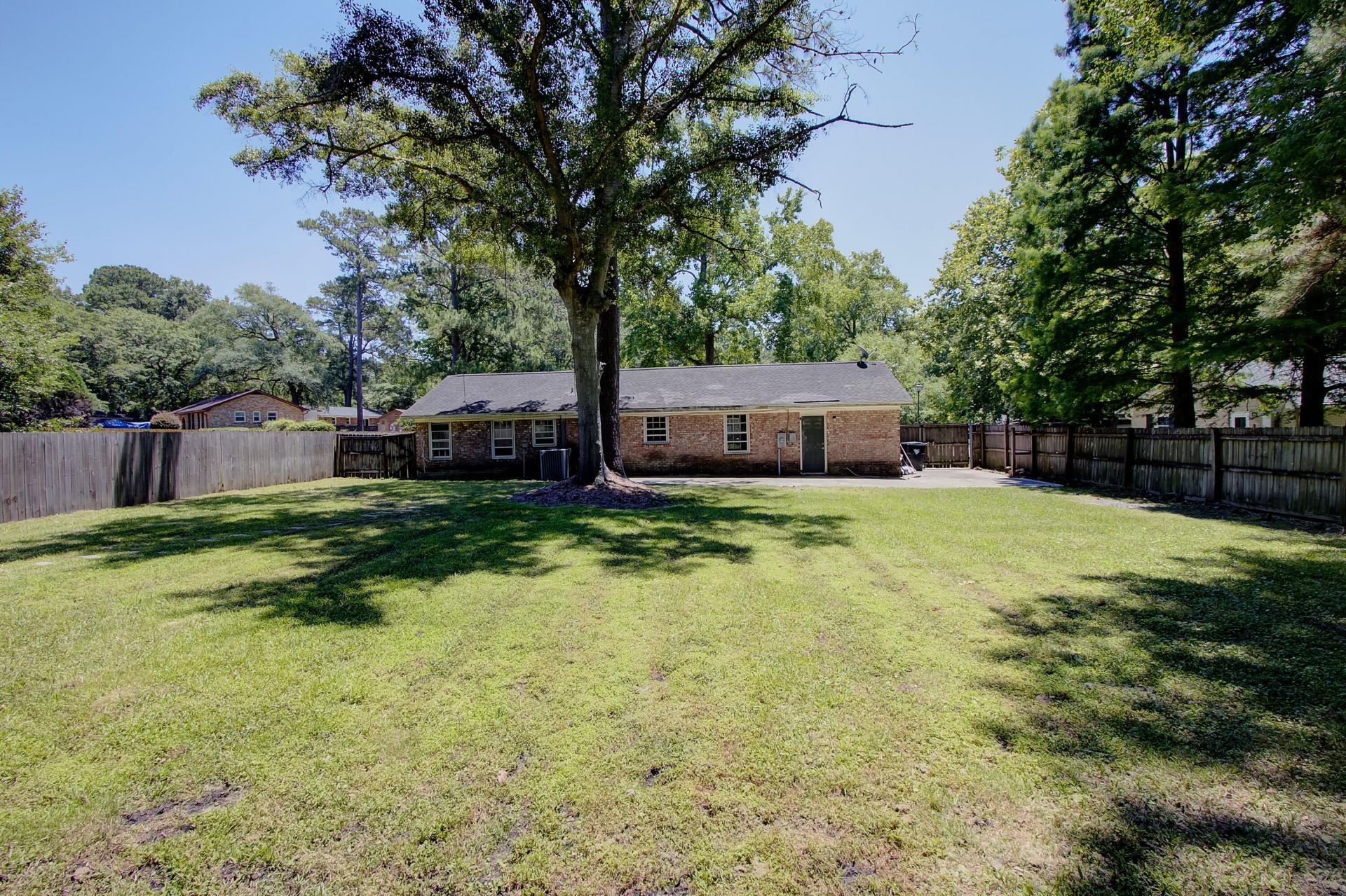 125 Tiffany Lane Photo 18