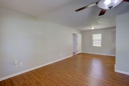 125 Tiffany Lane photo 4