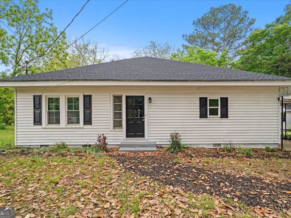 734 W College Street, Bowdon, GA 30108