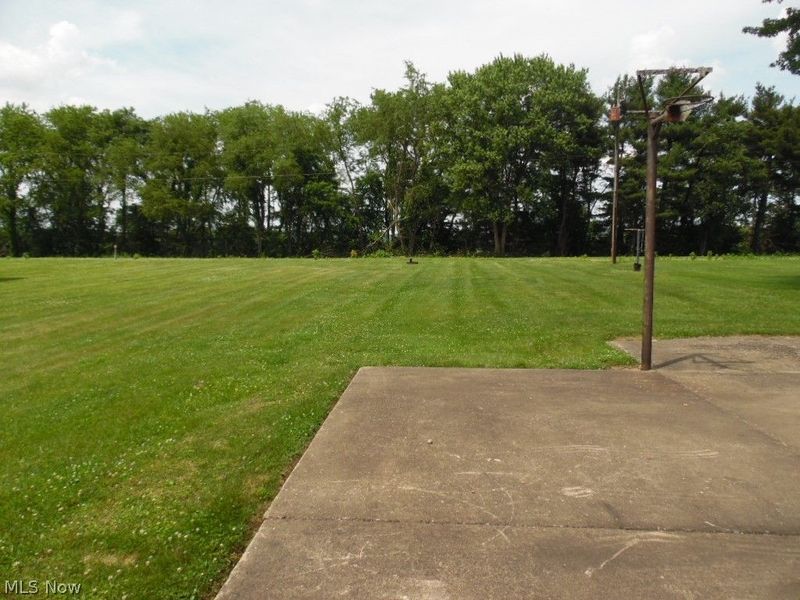 22122 Valley View Drive, West Lafayette, OH 43845 Photo 12