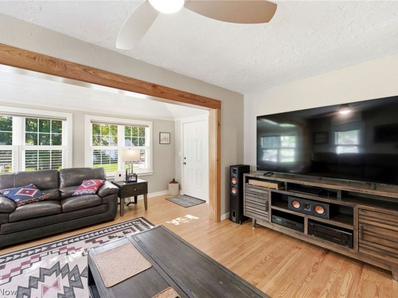 233 Sunset Road, Avon Lake, OH 44012 Photo 8