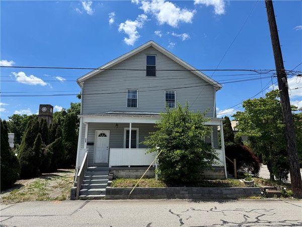 126-128 Railroad St, Monongahela, PA 15063