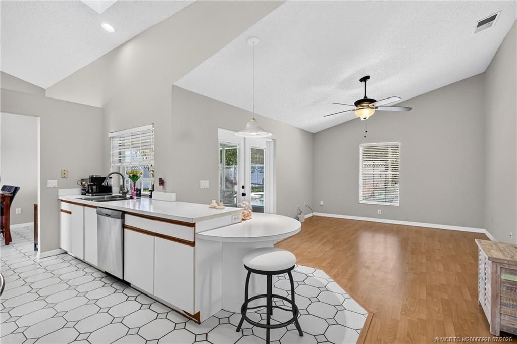 2510 SW Fair Isle Road, Port Saint Lucie, FL 34987 Photo