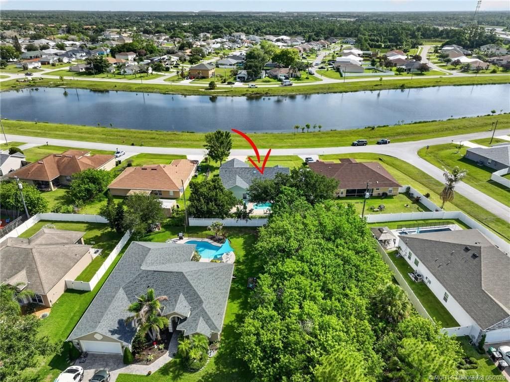 2510 SW Fair Isle Road, Port Saint Lucie, FL 34987 Photo
