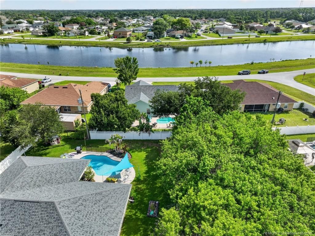 2510 SW Fair Isle Road, Port Saint Lucie, FL 34987 Photo