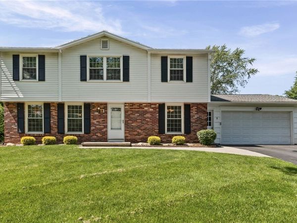 1 Michael Lane , Fairport, NY 14450