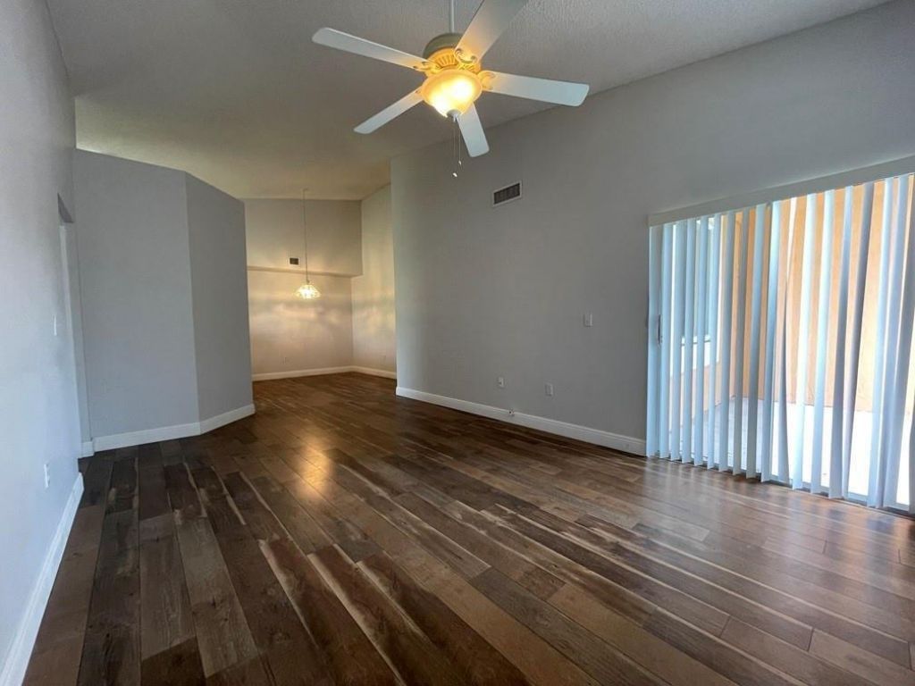 6992 SW 39th Street, Unit I203, Davie, FL 33314 Photo