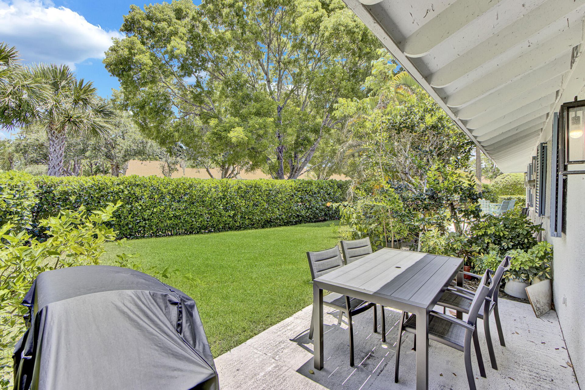 106 Club Drive, Palm Beach Gardens, FL 33418 Photo