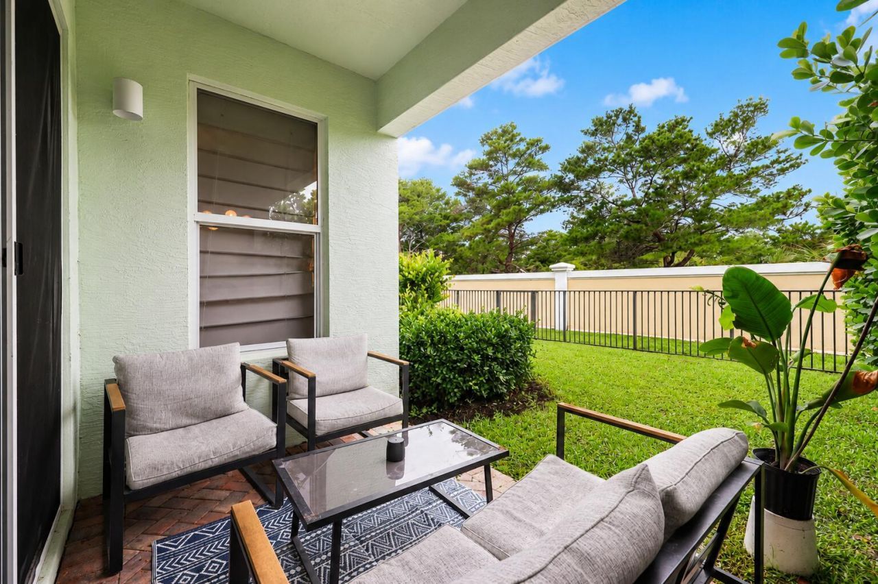 4873 NW 16th Terrace, Boca Raton, FL 33431 Photo